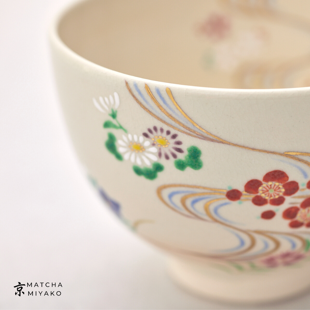 Kiyomizu-yaki Chawan - Japanese Teabowl, Four Seasons pattern
