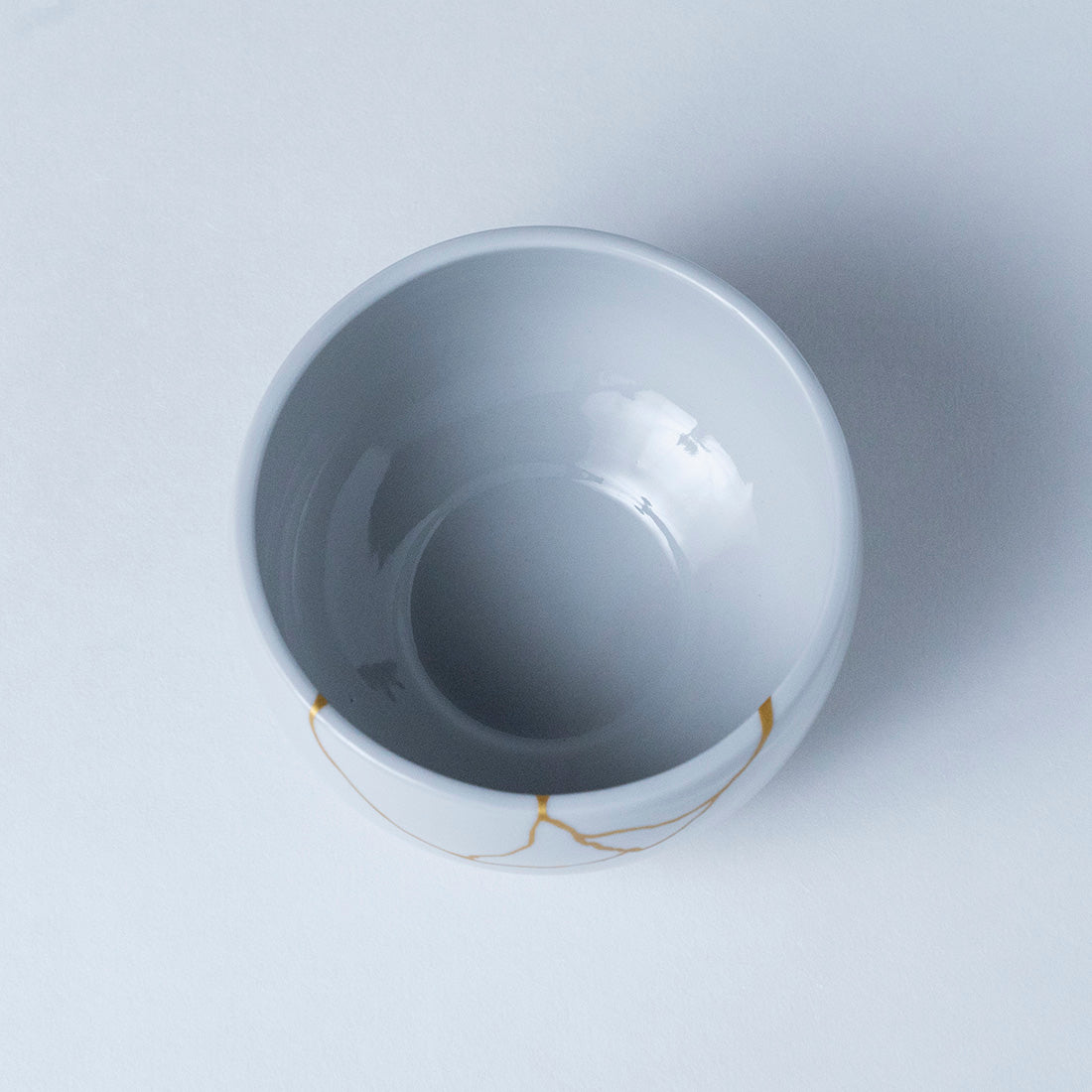 Chawan - Japanese Tea Bowl, Tenmoku kintsugi style (white)